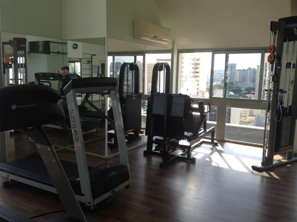 Master Curitiba Hotel - 1,6 Km Do Estadio Couto Pereira - Show מראה חיצוני תמונה