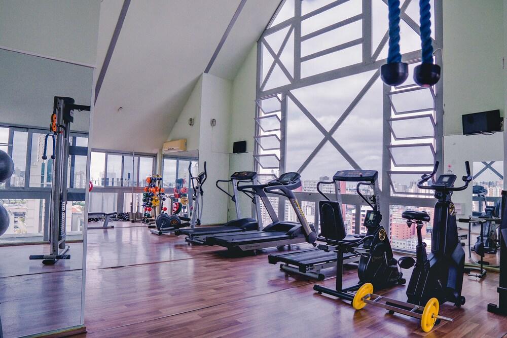 Master Curitiba Hotel - 1,6 Km Do Estadio Couto Pereira - Show מראה חיצוני תמונה